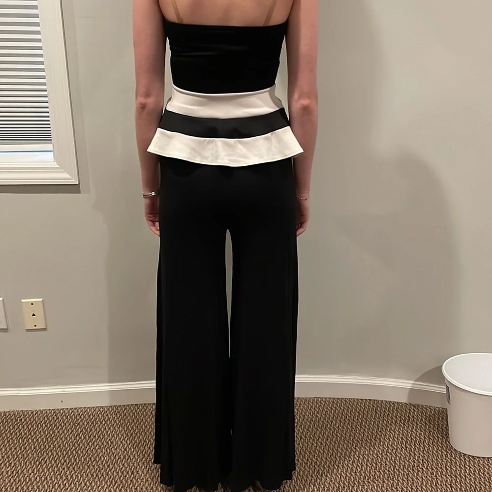 Two piece black & White set